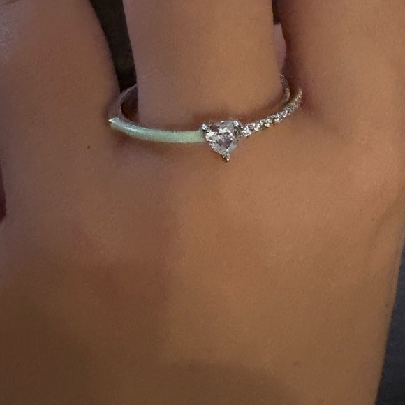 Best Bitches Ring Cubic Zirconia Heart, Self Love, Adjustable Best Friend Ring - Picture 1 of 6